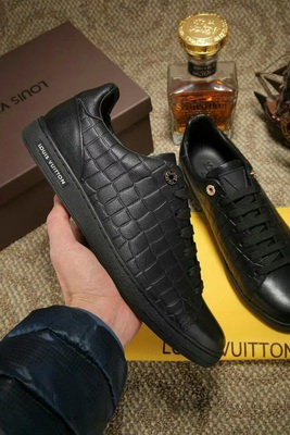 LV Fashion Casual Shoes Men--010